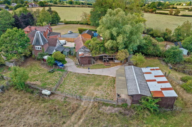 3 bed property, in Kilncroft, £675,000