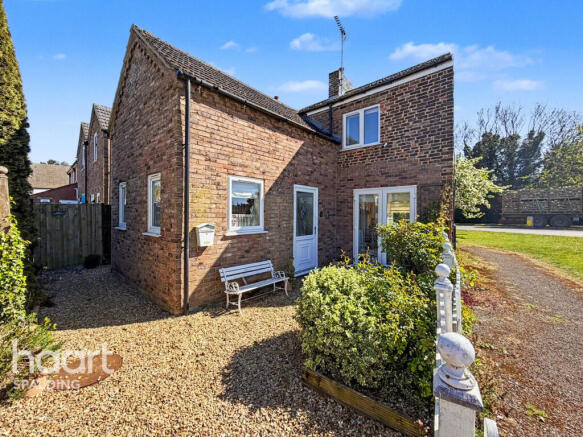 3 bed property, in Spalding PE12, £220,000