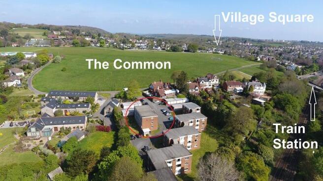 2 bed property, in 4 The Gables The Southra, £139,950