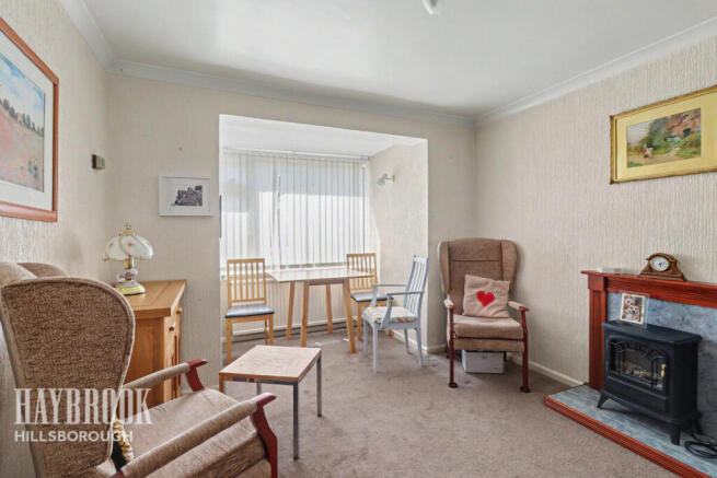 4 bed property, in Stannington Road, £290,000