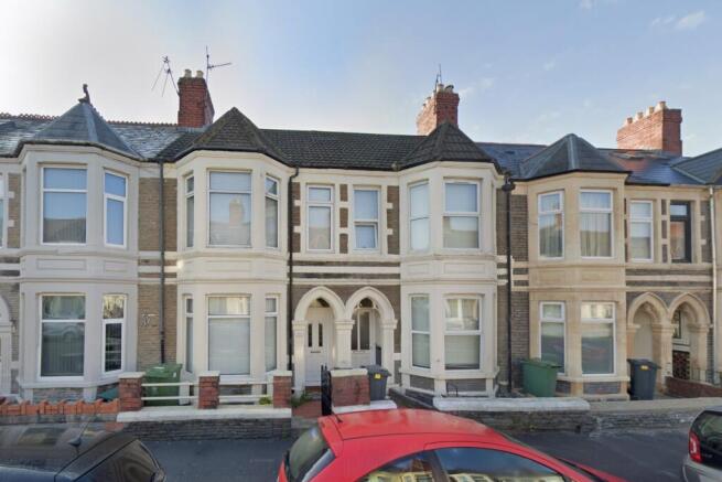 4 bed property, in Tewkesbury Street, £280,000
