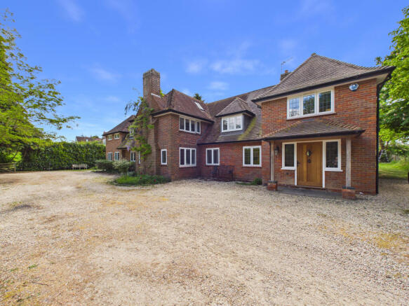 5 bed property, in Redfield House, £1,750,000