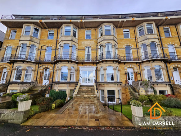 3 bed property, in Astoria Court, £150,000