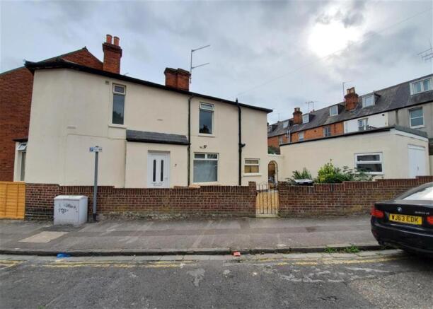4 bed property, in Gower Street, £425,000