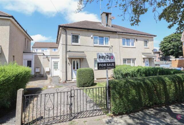 3 bed property, in Sharrard Close, £160,000