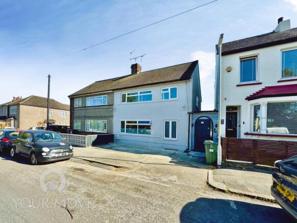 3 bed property, in Bow Arrow Lane, £450,000