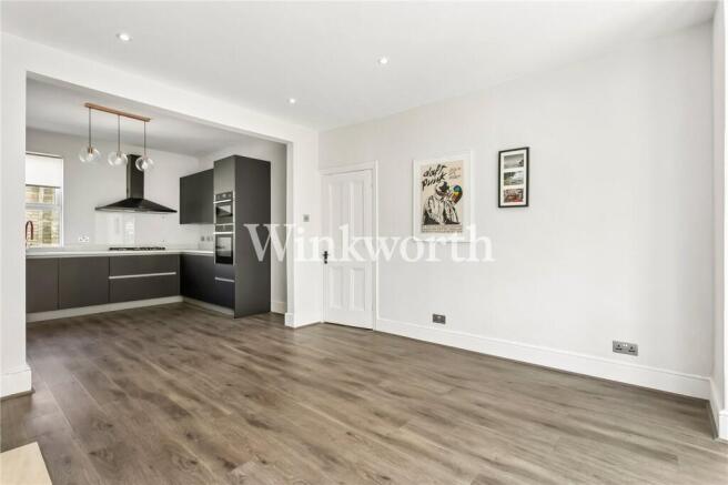 2 bed property, in Hazelwood Lane, £420,000