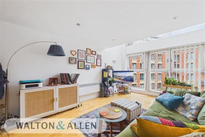 1 bed property, in Number One Fletcher Gate, £165,000