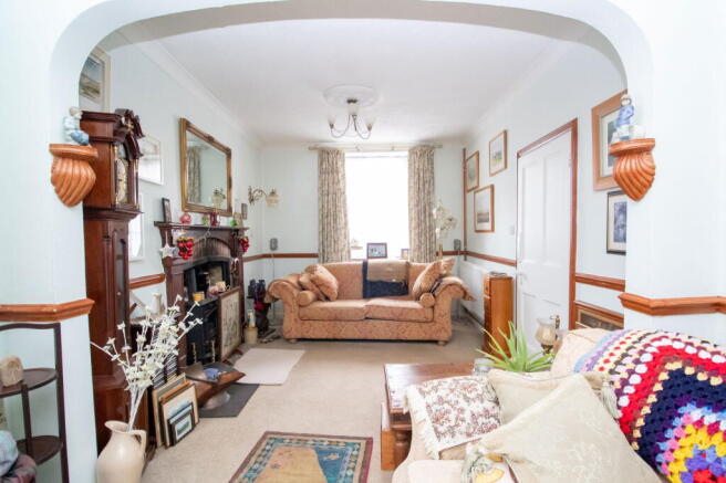 4 bed property, in West Street, £379,950