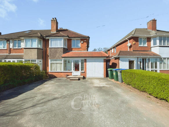 3 bed property, in Old Walsall Road, £335,000
