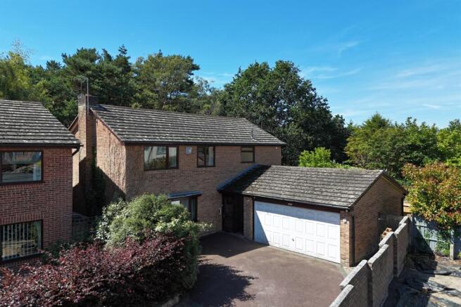 4 bed property, in Canford Heath, £525,000