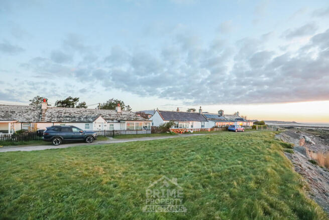 Land, in Lavendar, £69,000