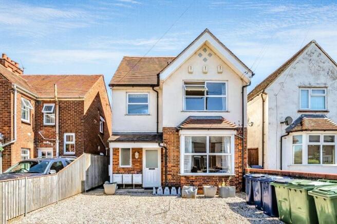 Land, in Cowley Road, £730,000