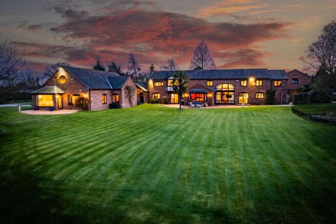 6 bed property, in Hall Green Barn - 8 Cliff Road, £1,650,000