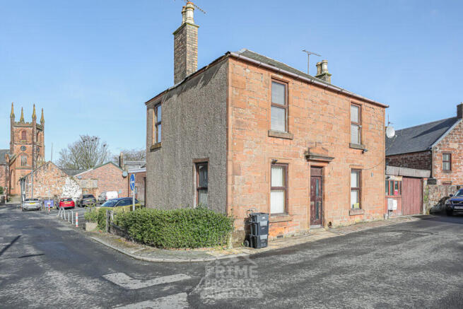 2 bed property, in 5 Cowgate, £55,000