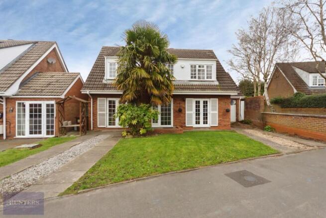 4 bed property, in Stretton Road, £495,000