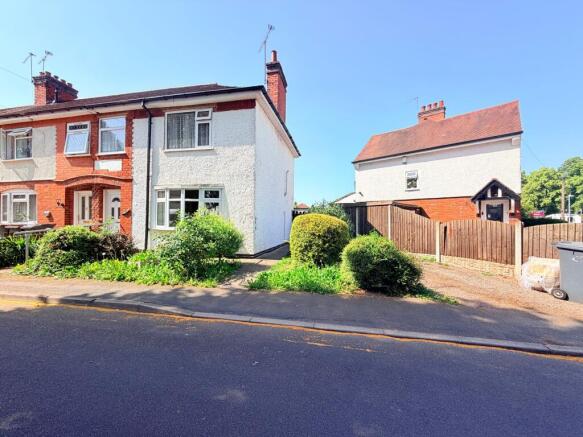 3 bed property, in Ivanhoe Avenue, £190,000