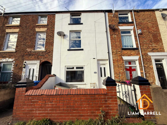 3 bed property, in Durham Street, £115,000