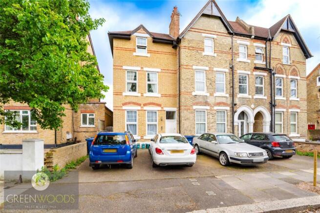 3 bed property, in Grange Park, £1,300,000