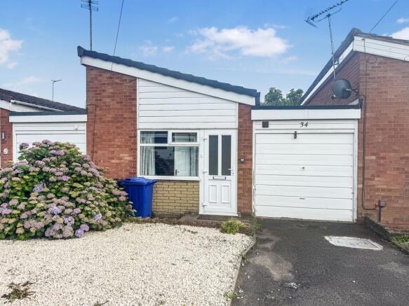 2 bed property, in Earlswood Road, £170,000