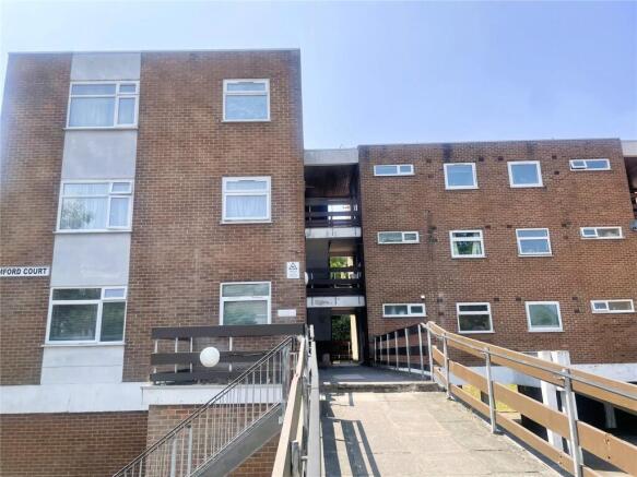 1 bed property, in Houldey Road, £60,000