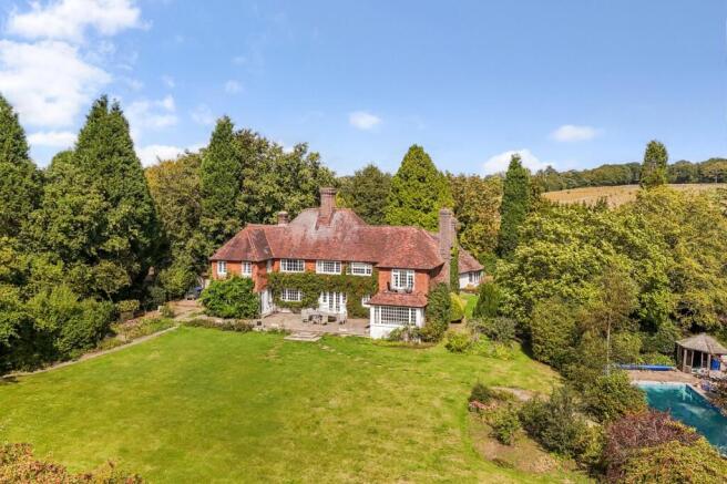 8 bed property, in Ketches Lane, £3,450,000