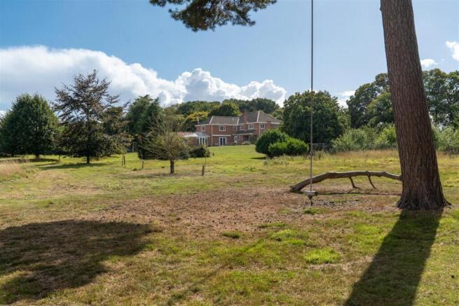 5 bed property, in Weston Longville NR9, £1,350,000
