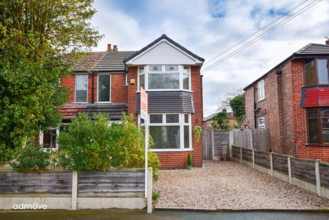 3 bed property, in Brook Avenue, £475,000