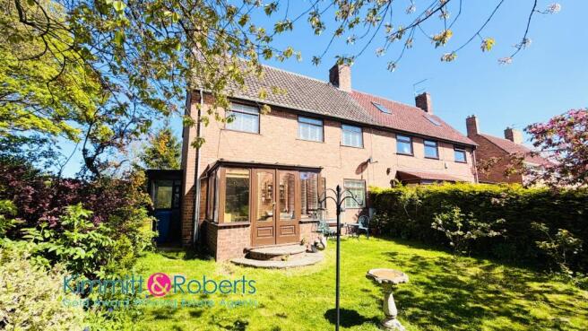 3 bed property, in Agricultural Houses, £250,000
