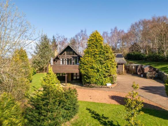 5 bed property, in Slaley Park, £499,950