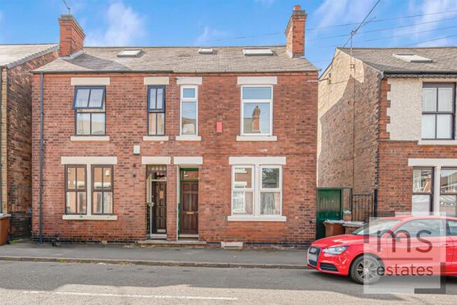 4 bed property, in HMO, £220,000