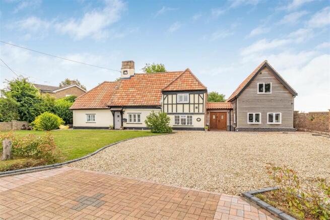 4 bed property, in The Street, £650,000