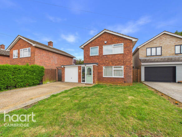 3 bed property, in Dunstal Field, £460,000