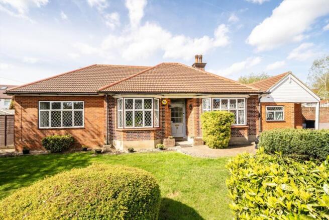 3 bed property, in Woodland Gardens, £799,950