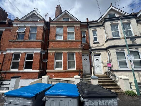 7 bed property, in 7, £175,000