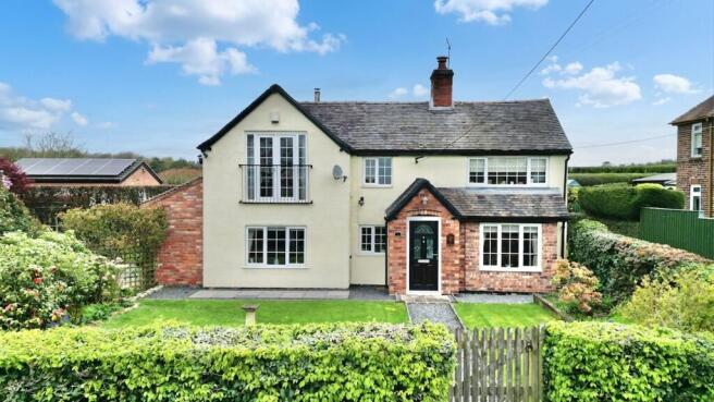 3 bed property, in Elford Heath, £585,000