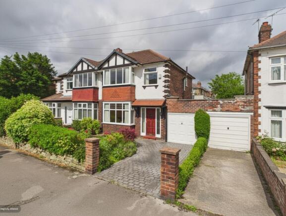 3 bed property, in Hollymount Road, £340,000