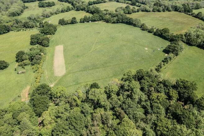 Land, in Smithers Lane, £5,000