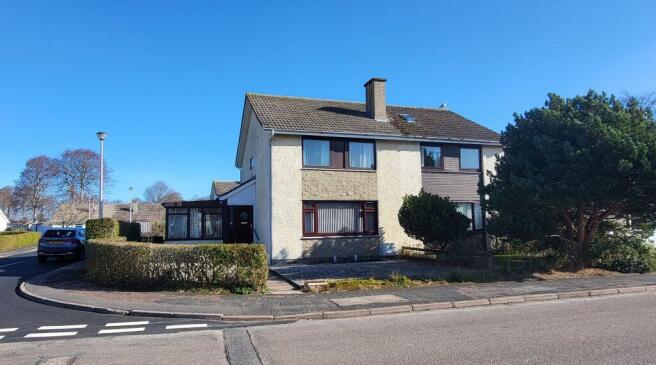 3 bed property, in 12 Beech Avenue, £195,000
