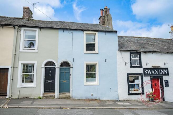 2 bed property, in 58 Kirkgate, £220,000