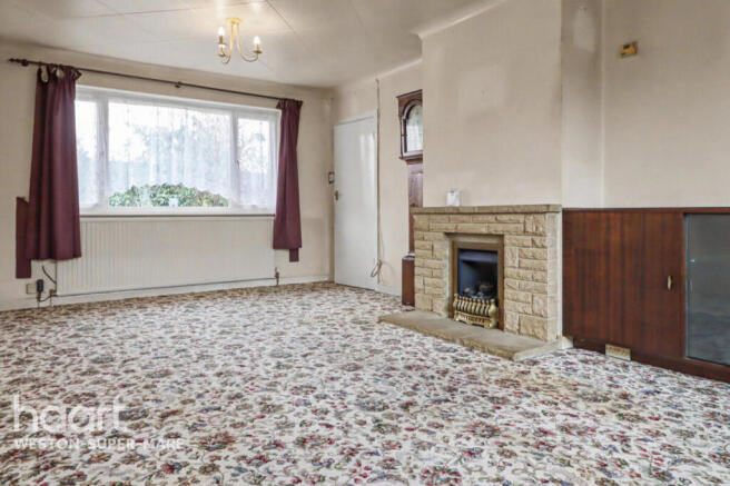 2 bed property, in Littlefields Road, £300,000