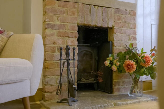 3 bed property, in Friday Street, £550,000