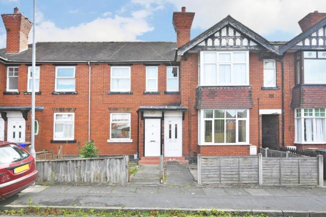 2 bed property, in Marina Road, £64,000