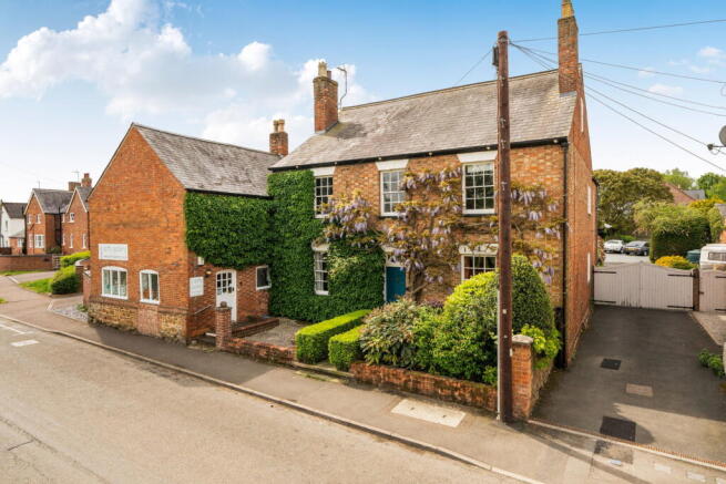 4 bed property, in The Ferns and The Old Bakehouse, £825,000