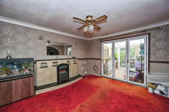 3 bed property, in Norley Drive, £160,000