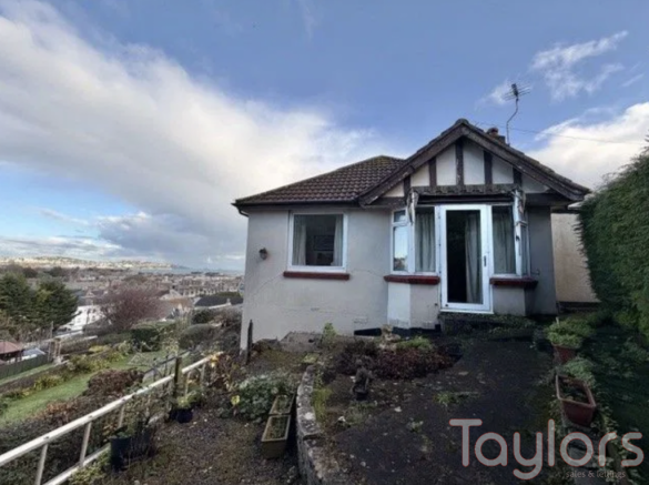 1 bed property, in Primley Park, £219,950
