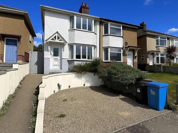 3 bed property, in Sunnyside Road, £325,000