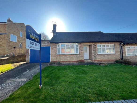 2 bed property, in Orchard Street, £240,000