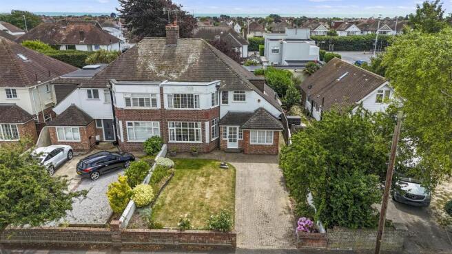 4 bed property, in Robson Road, £625,000