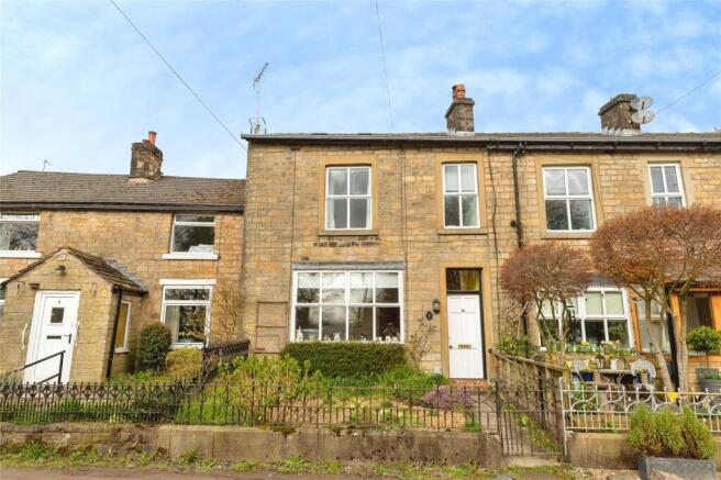 3 bed property, in White Ash Terrace, £330,000